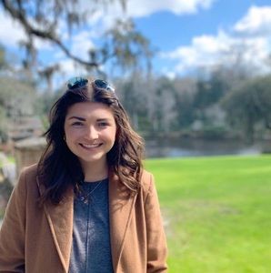 Meet your Posher, Maggie